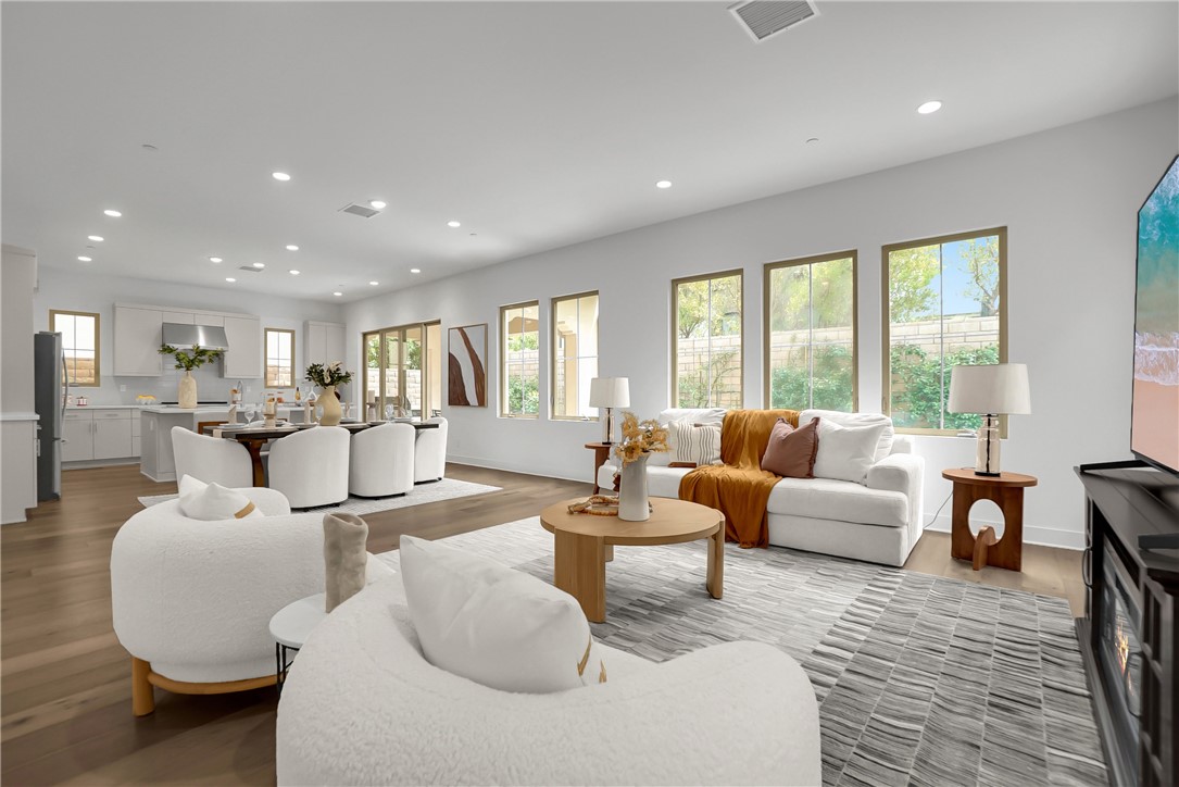 212 Sutters Mill Property Photo 13