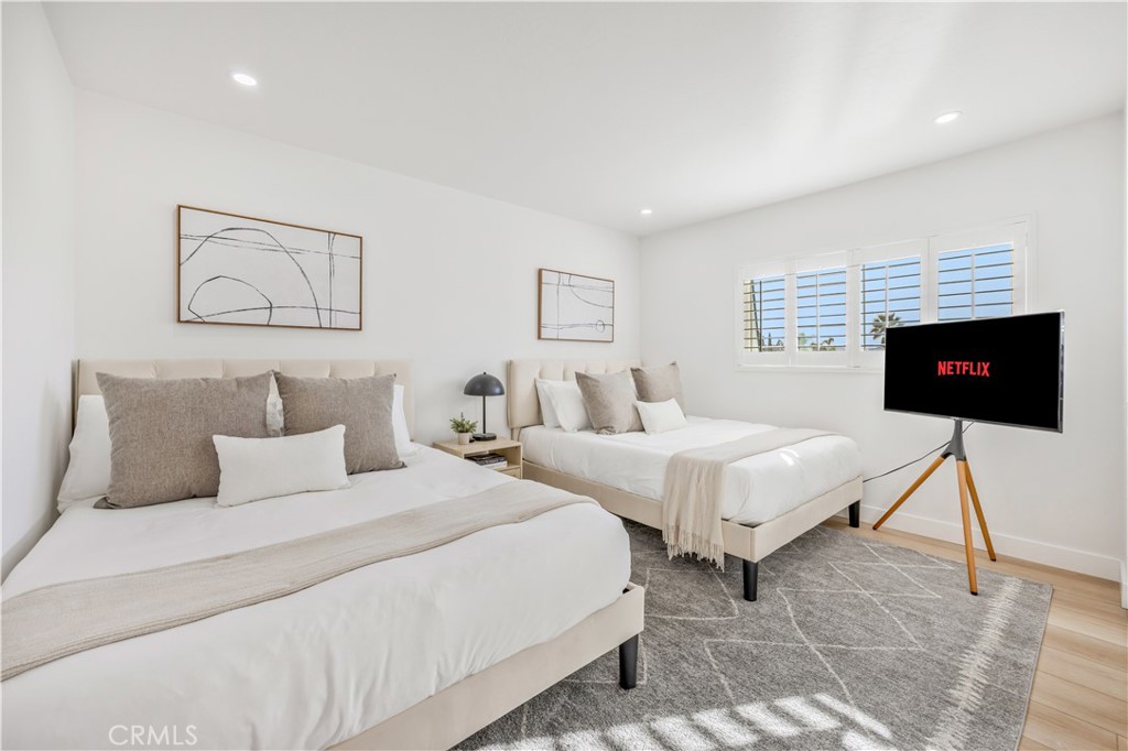 25266 Pacifica Property Photo 17