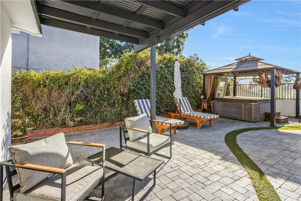 25266 Pacifica Property Photo 26