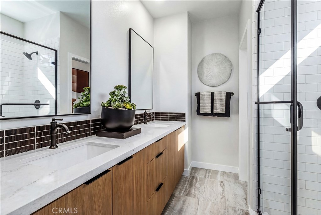 12721 Sky Place 8 Property Photo 7