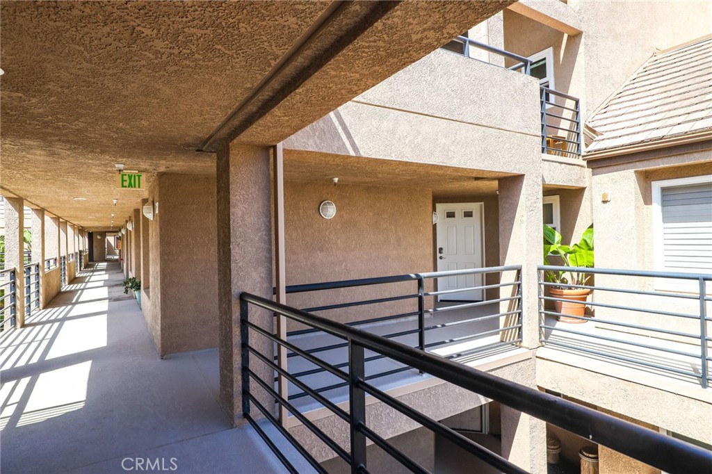 1200 Pacific Coast 327 Property Photo 3