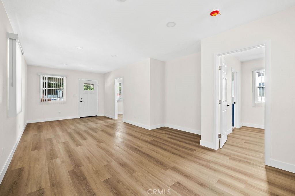 420 Olive Property Photo 14