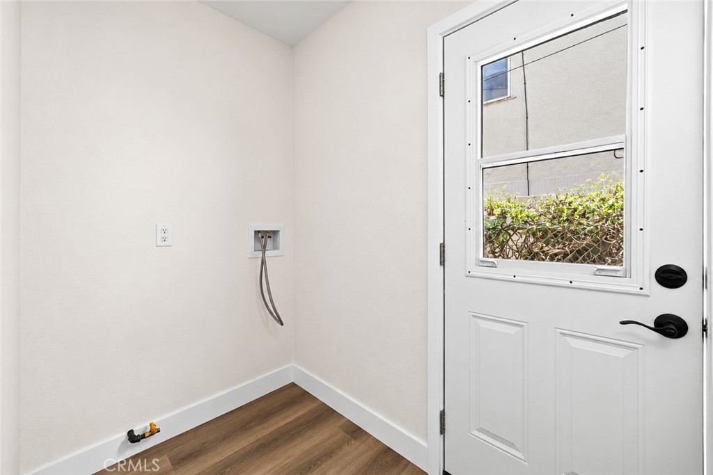 420 Olive Property Photo 19