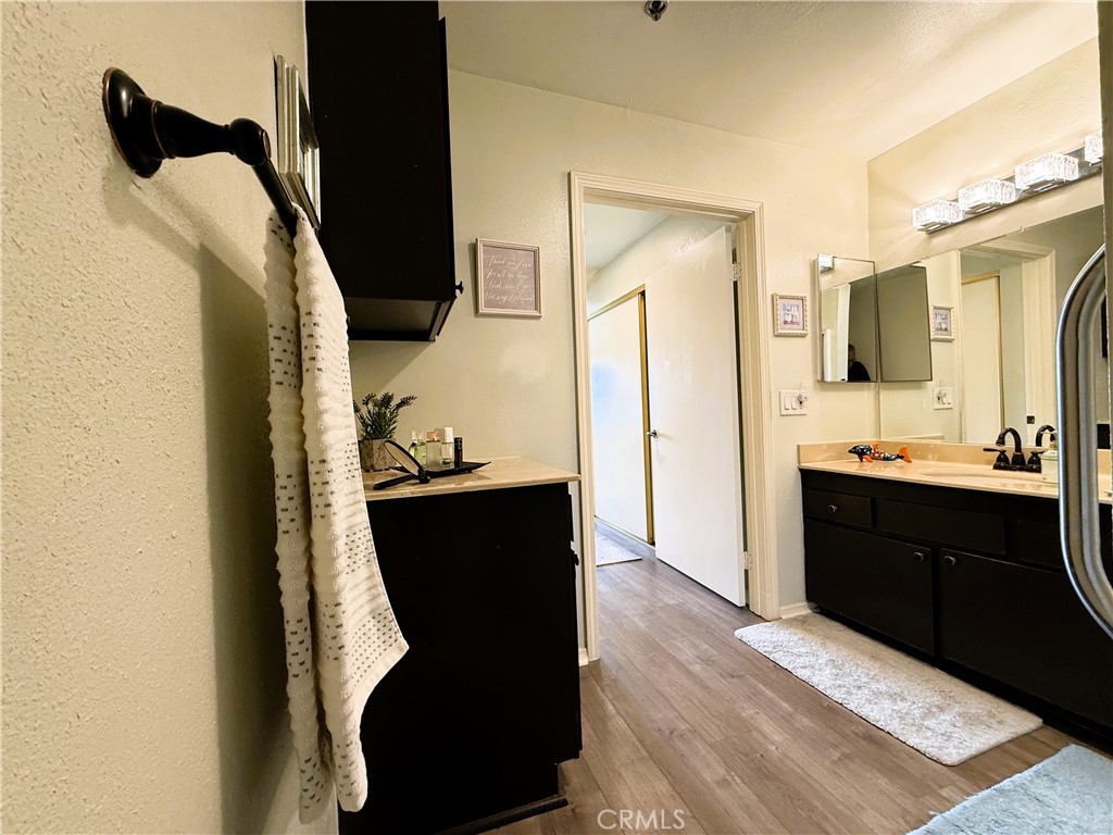 24410 Crenshaw Property Photo 17