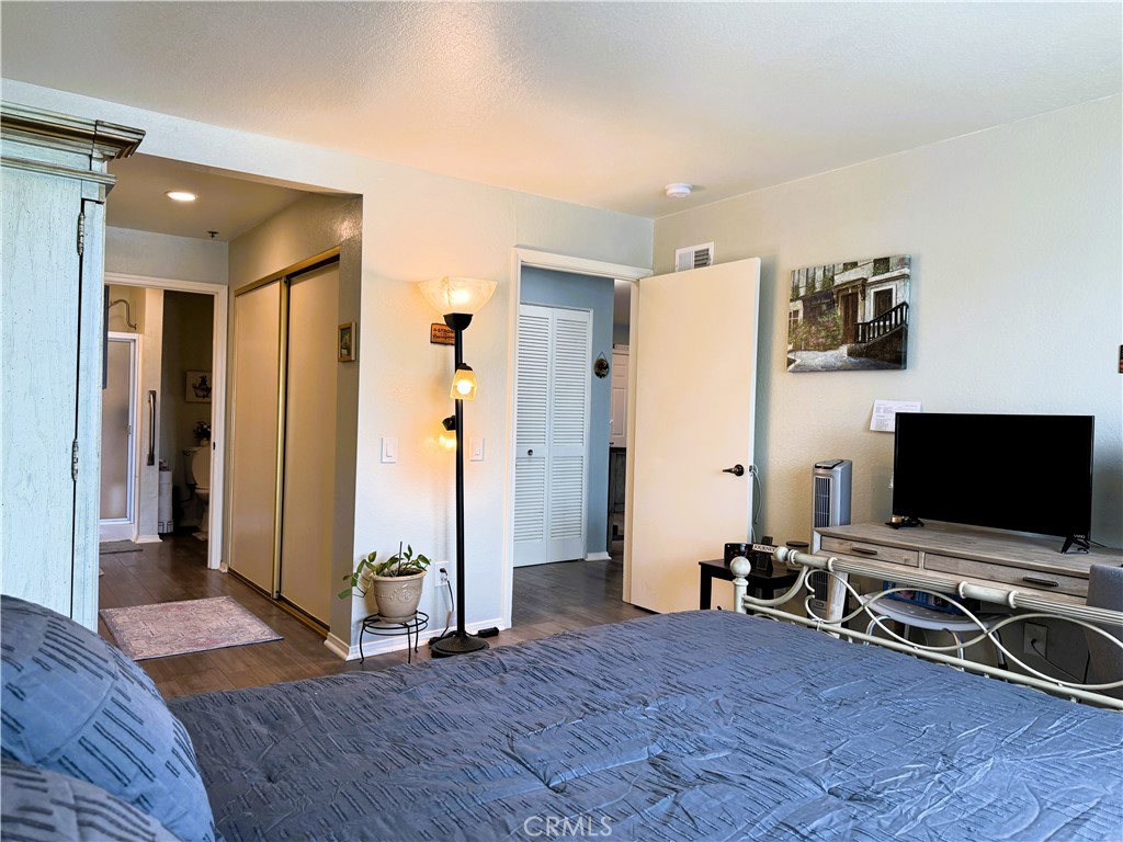 24410 Crenshaw Property Photo 27