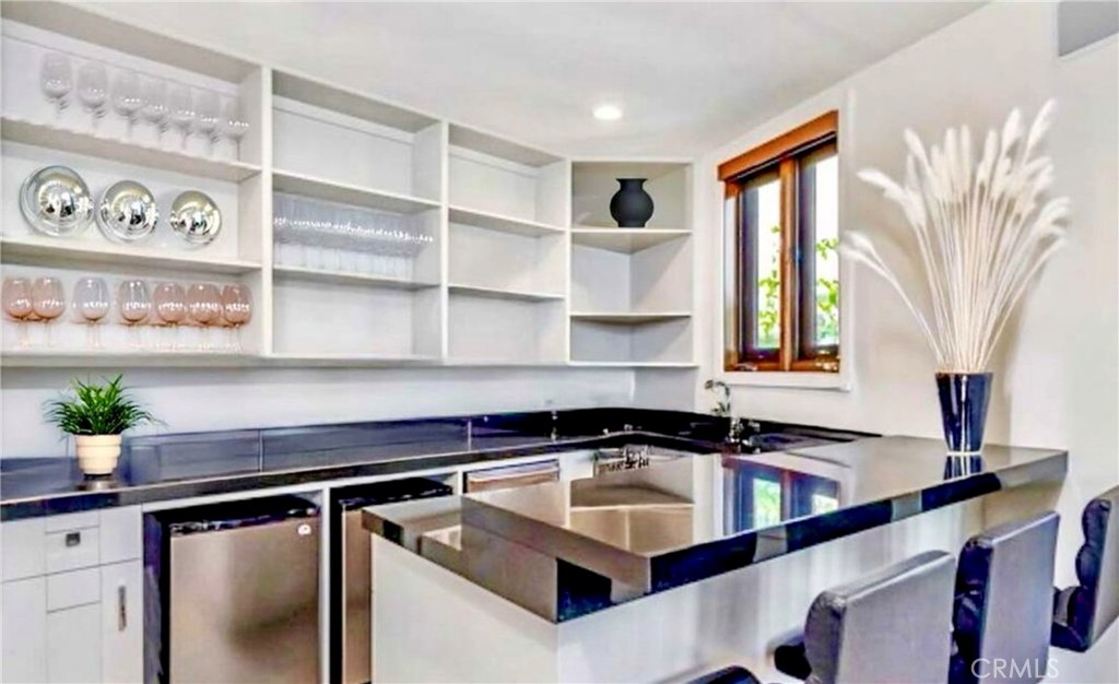 8835 Evanview Property Photo 33
