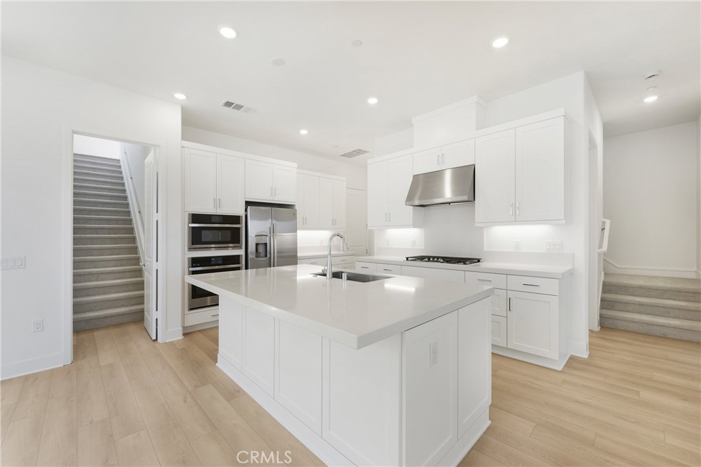 141 Dolores Property Photo 12