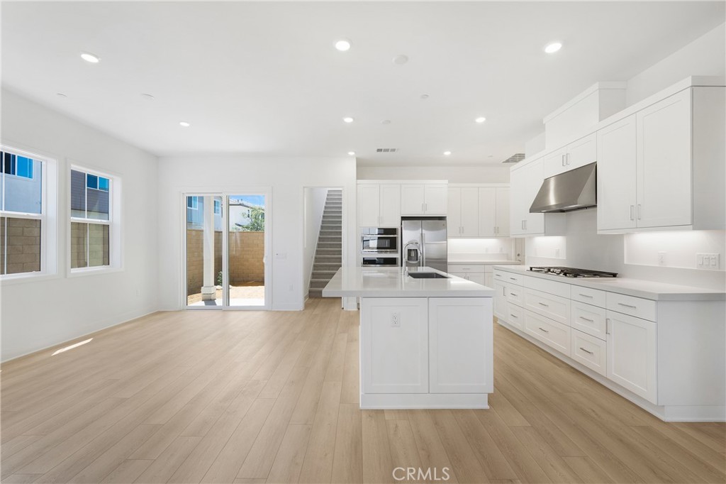141 Dolores Property Photo 13