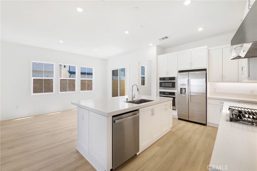 141 Dolores Property Photo 14
