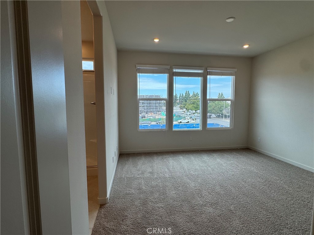 652 E Fourth Street Property Photo 16