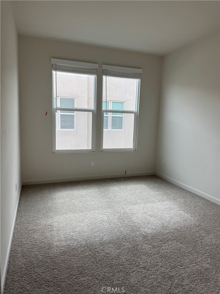 652 E Fourth Street Property Photo 18