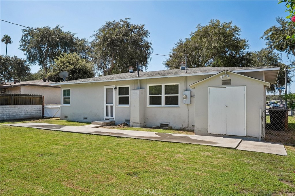 1737 W Jacaranda Property Photo 33