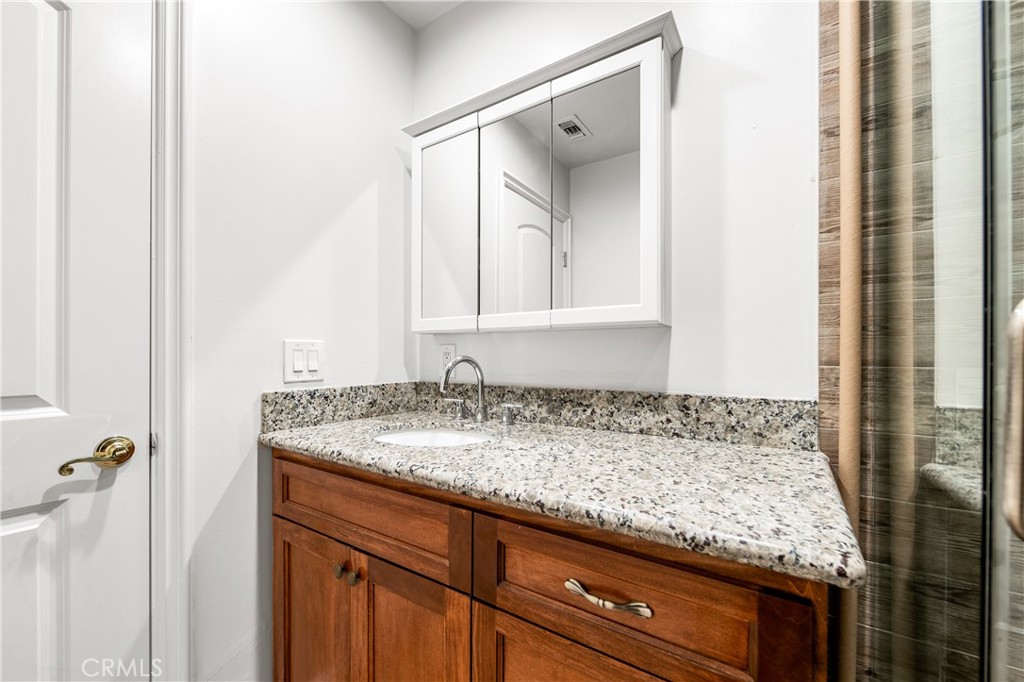 5892 Meadowlark Drive Property Photo 20