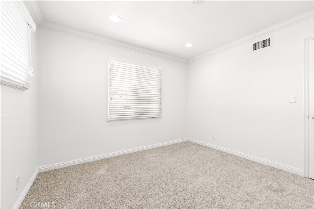 5892 Meadowlark Drive Property Photo 27