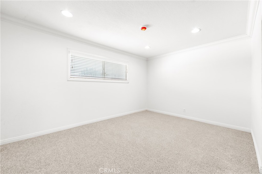 5892 Meadowlark Drive Property Photo 30