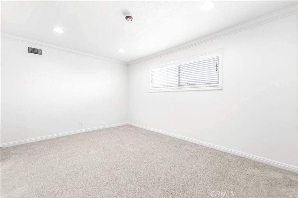 5892 Meadowlark Drive Property Photo 33
