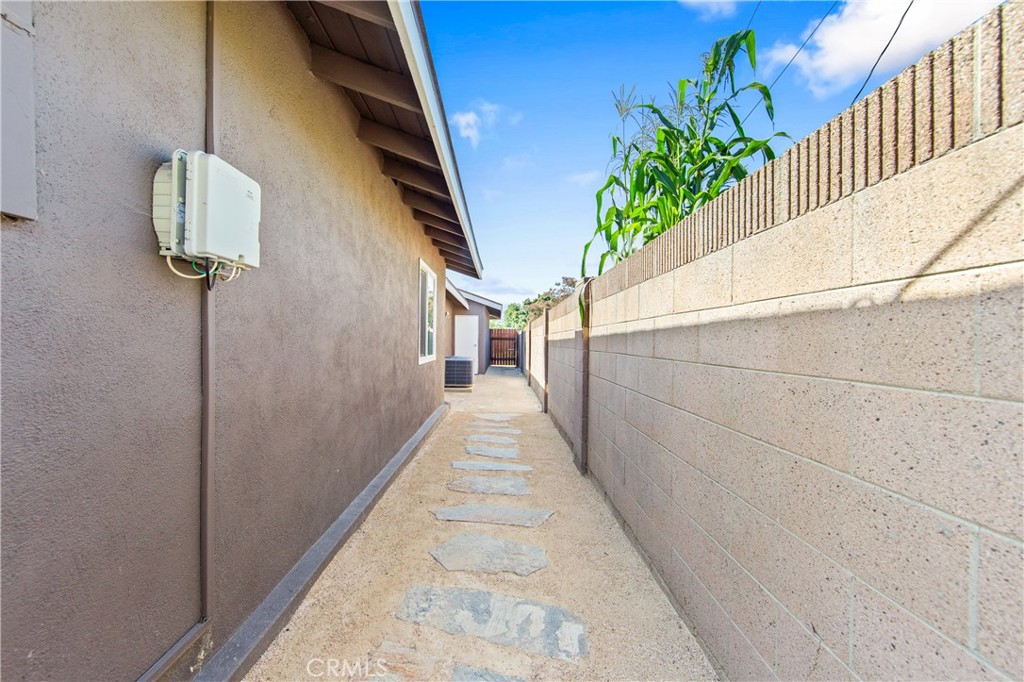5892 Meadowlark Drive Property Photo 39