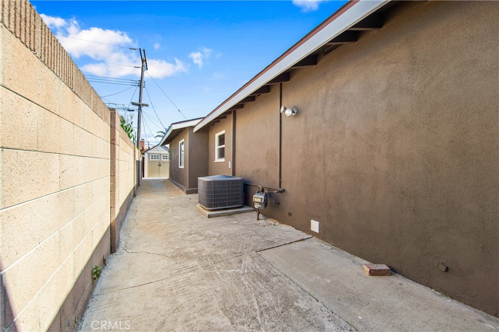 5892 Meadowlark Drive Property Photo 40