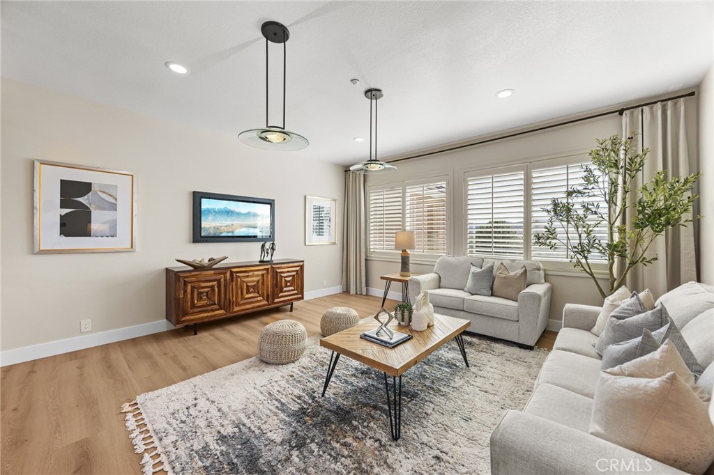 87 Panorama Property Photo 32