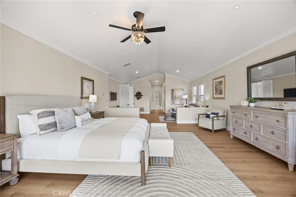87 Panorama Property Photo 40