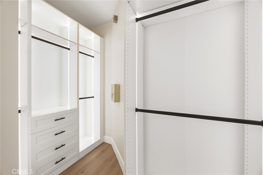 87 Panorama Property Photo 43