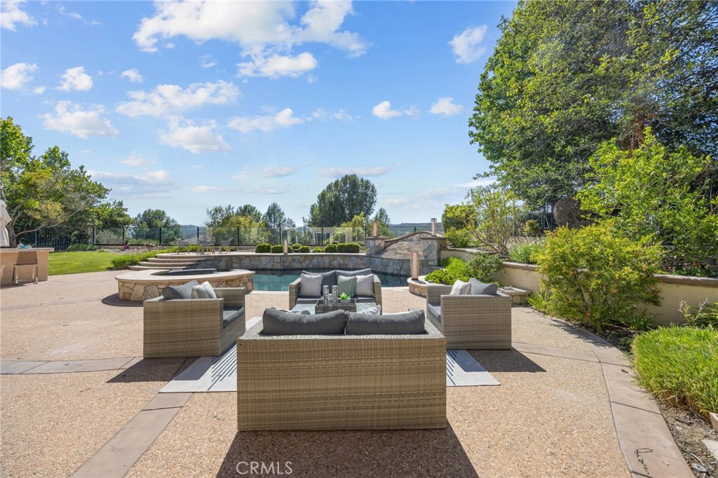 87 Panorama Property Photo 56