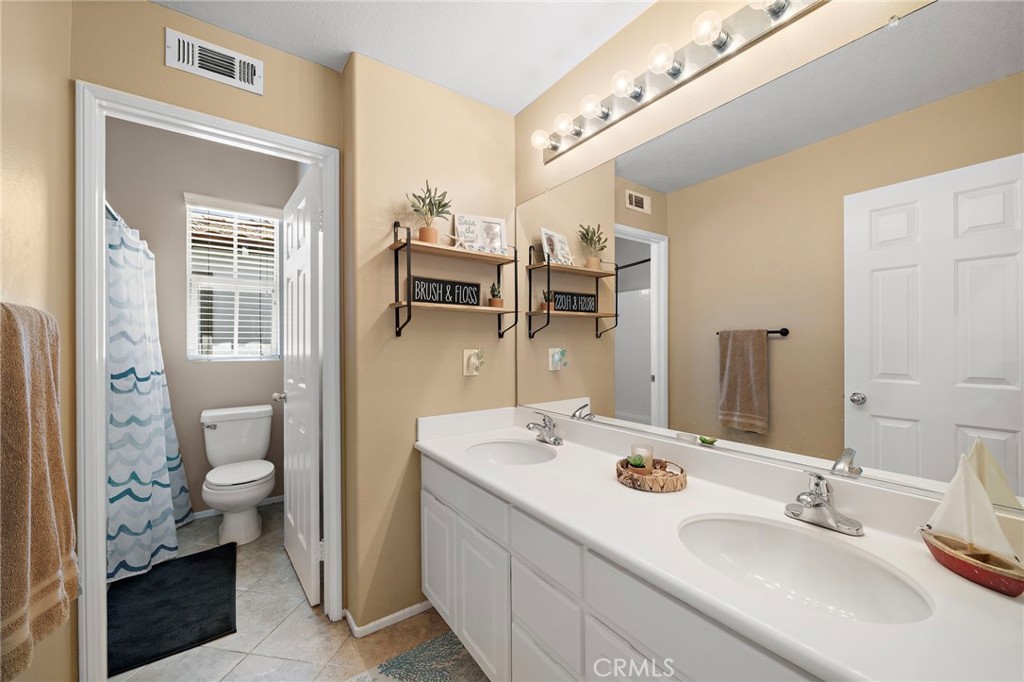 35 Kyle Court Property Photo 16