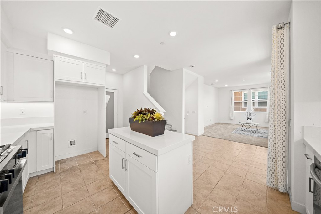 155 W La Palma Avenue 2 Property Photo 15