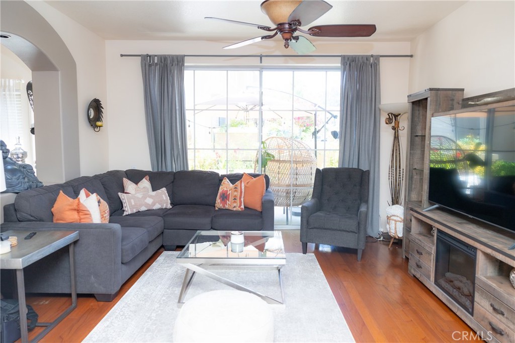 21 Bravo Property Photo 10