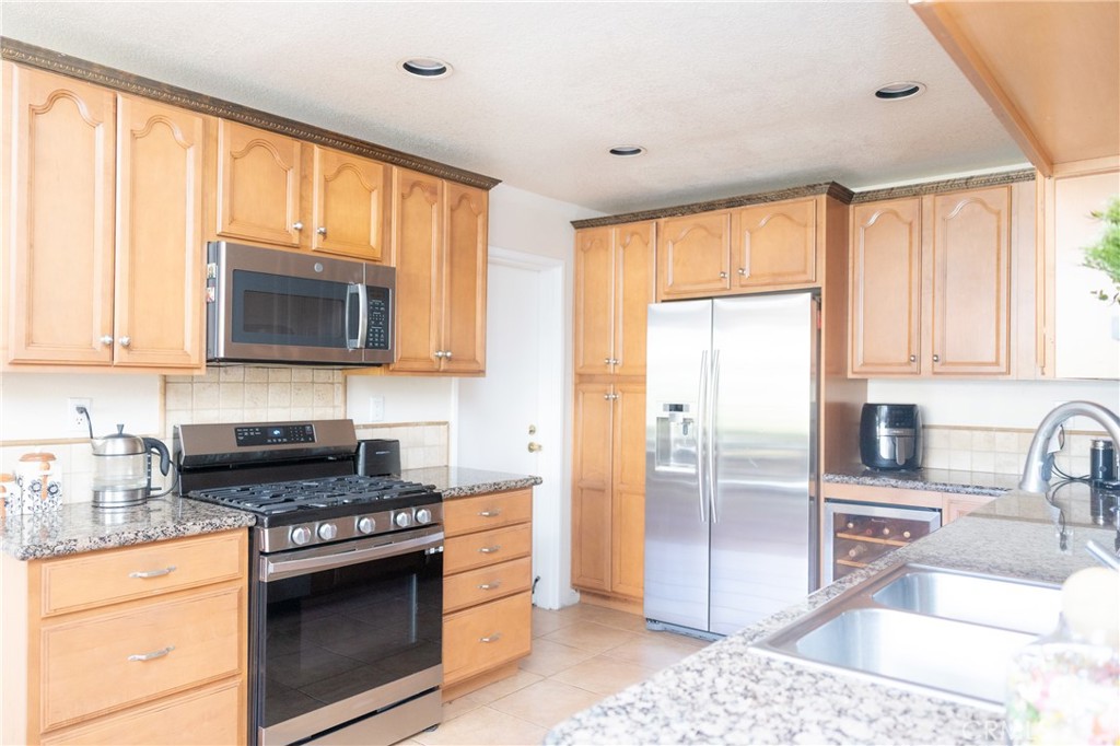 21 Bravo Property Photo 11
