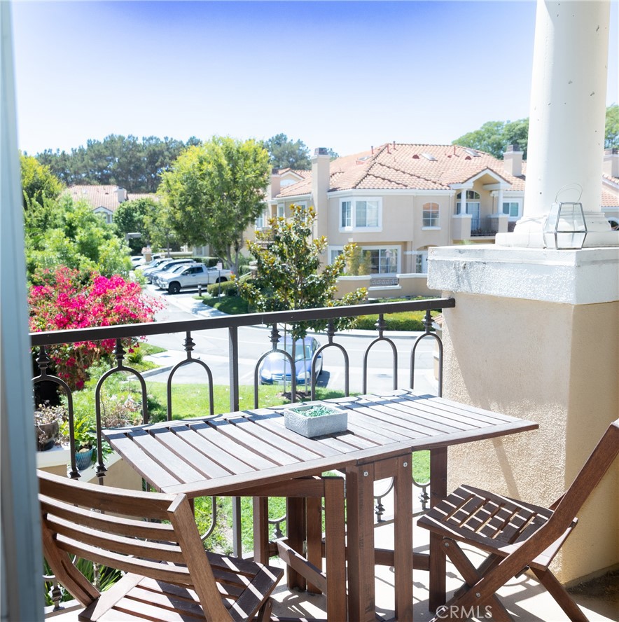 21 Bravo Property Photo 54
