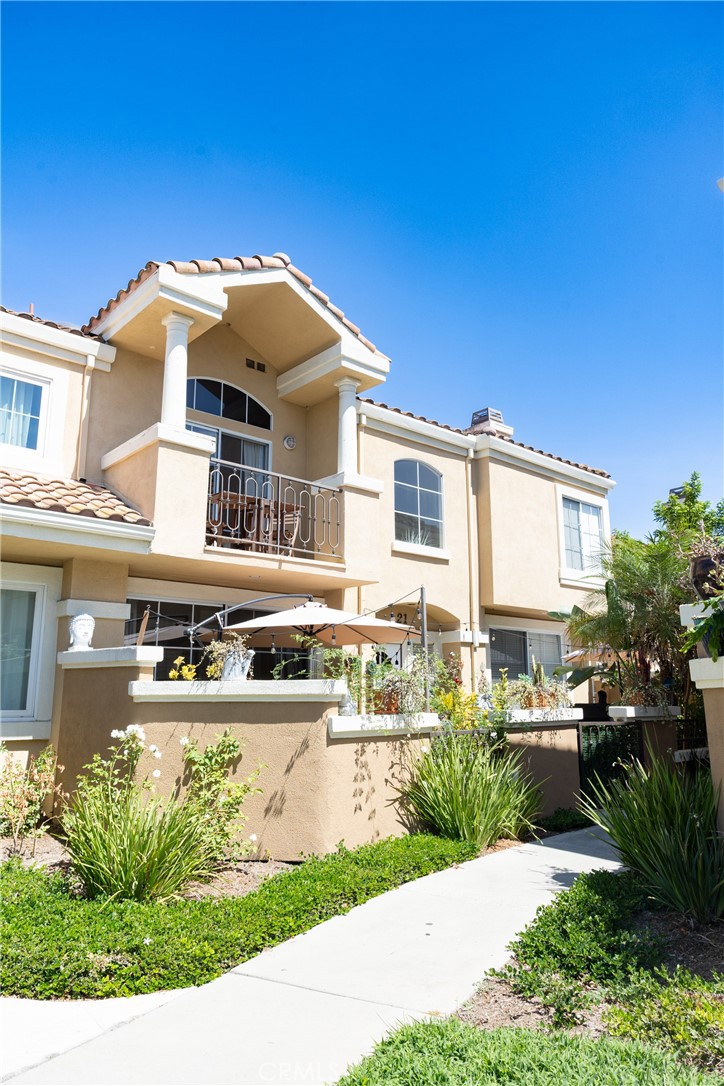 21 Bravo Property Photo 58