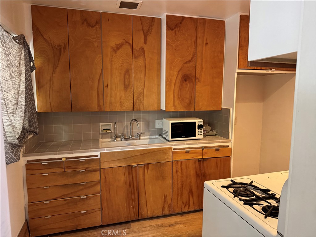 1118 15th St. Property Photo 18