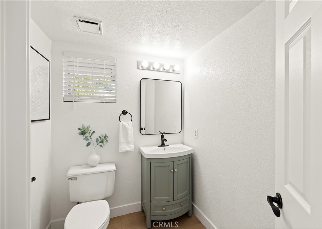 114 N Pauline Street Property Photo 13