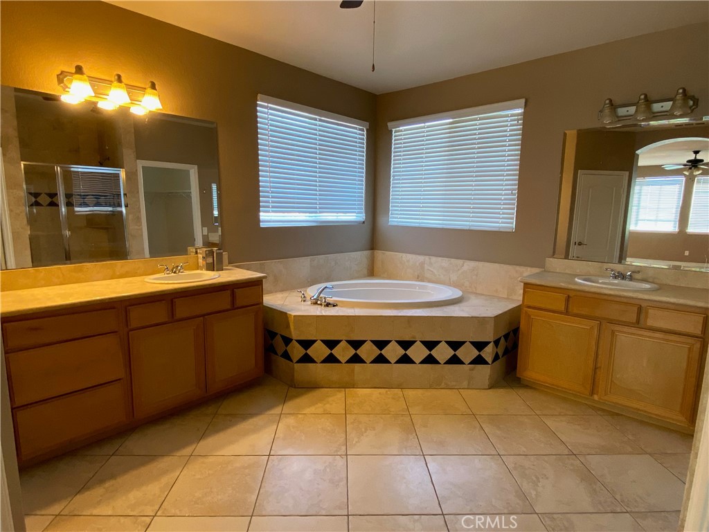 12743 Wine Cellar Court Property Photo 12