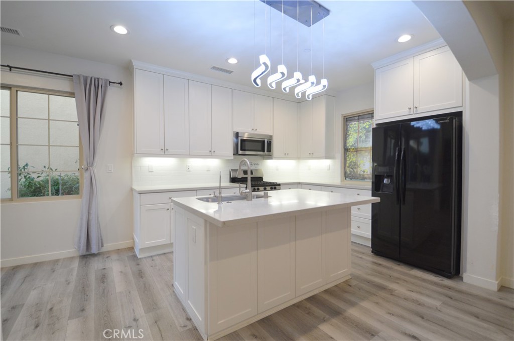 63 Kestrel Property Photo 7