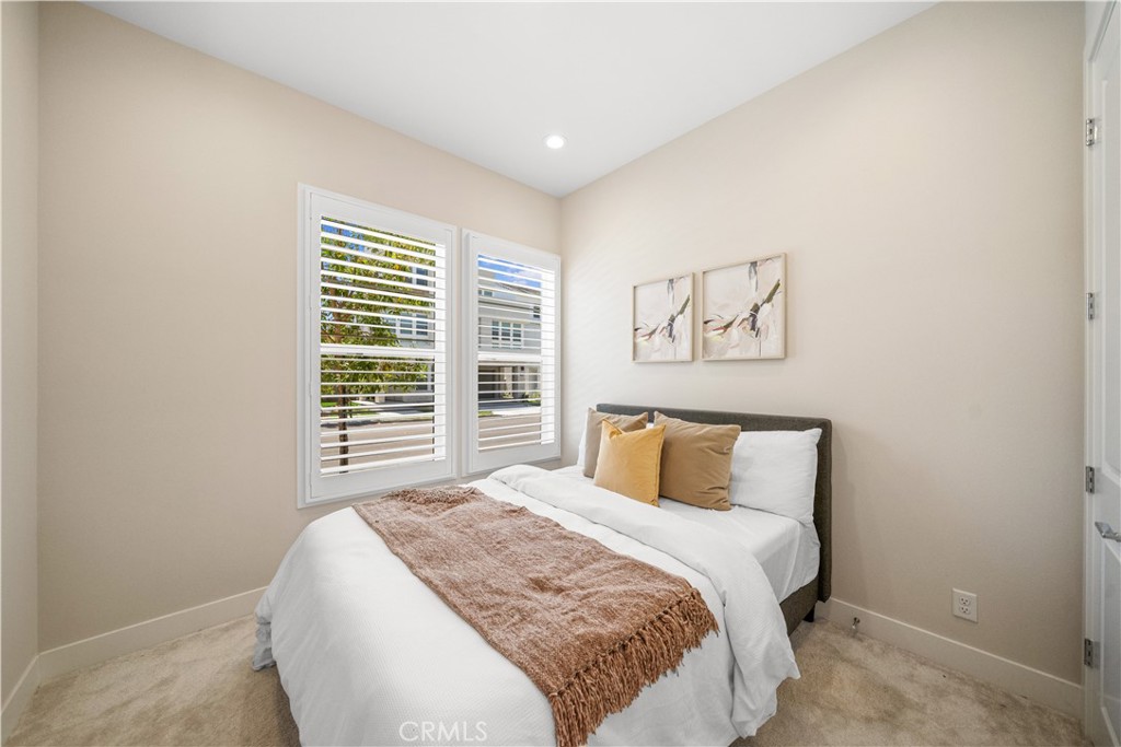 270 Burwood Property Photo 6