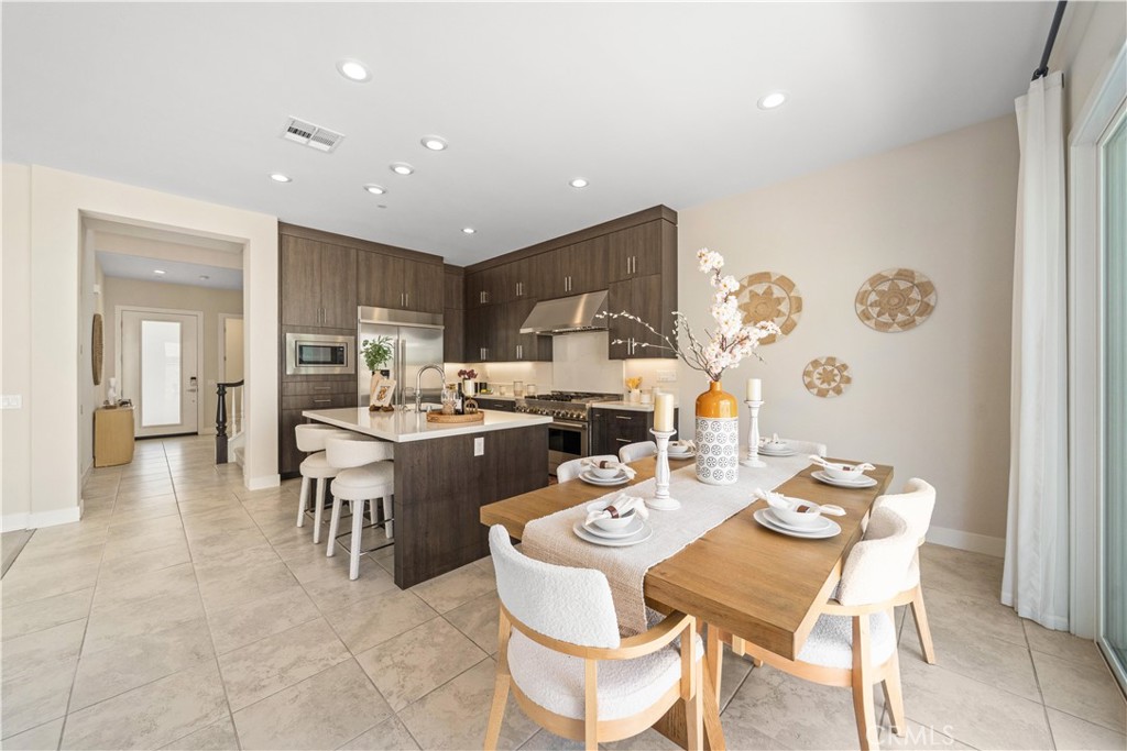 270 Burwood Property Photo 16