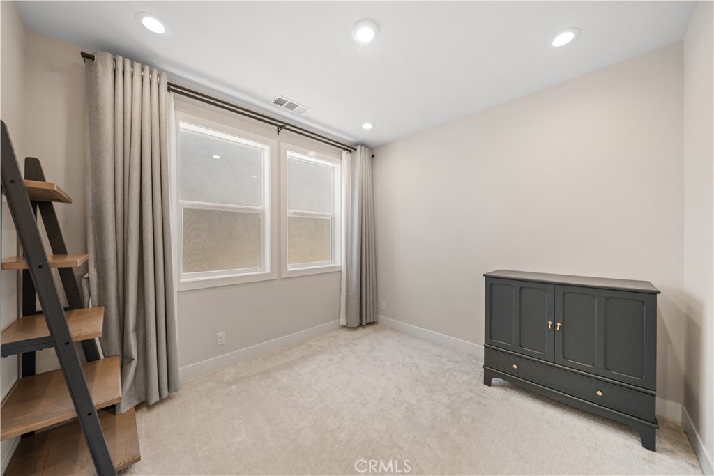 270 Burwood Property Photo 45