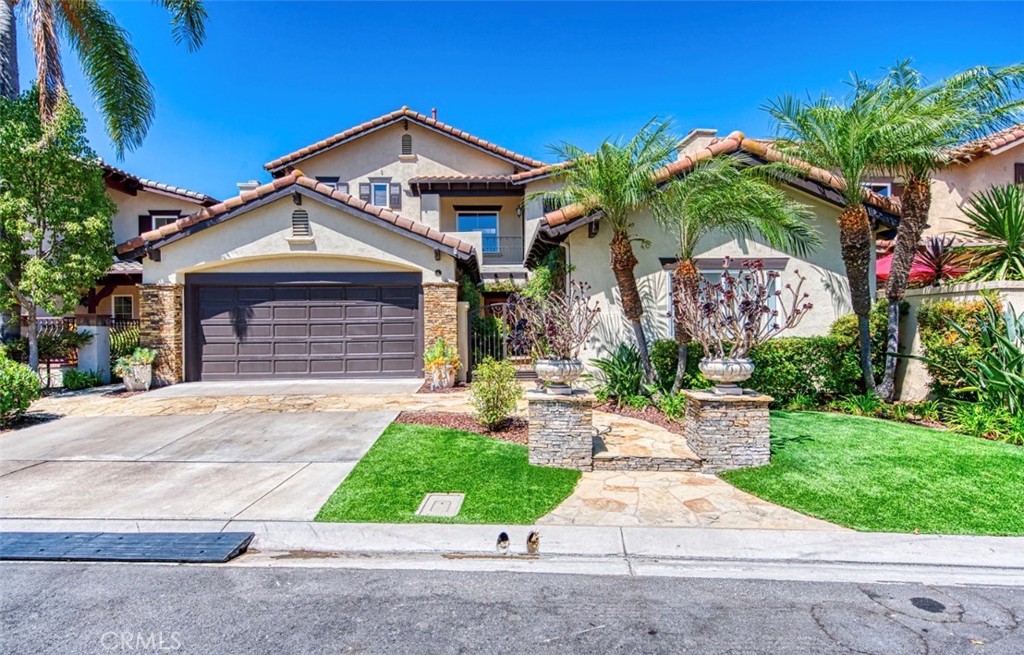 9 Altimira Property Photo 1
