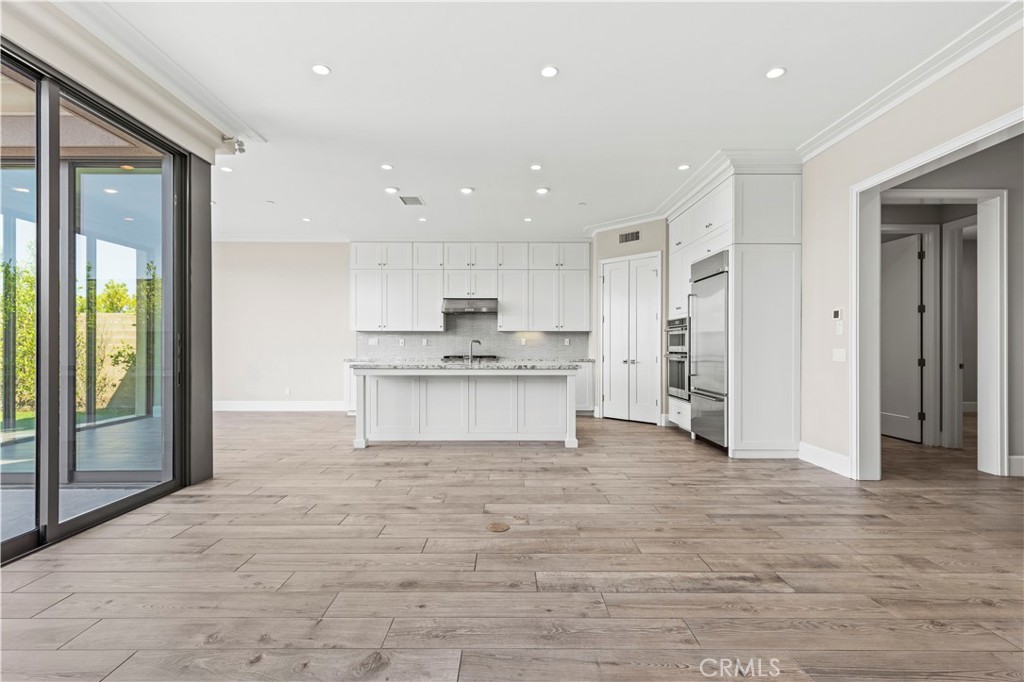 110 Statura Property Photo 5