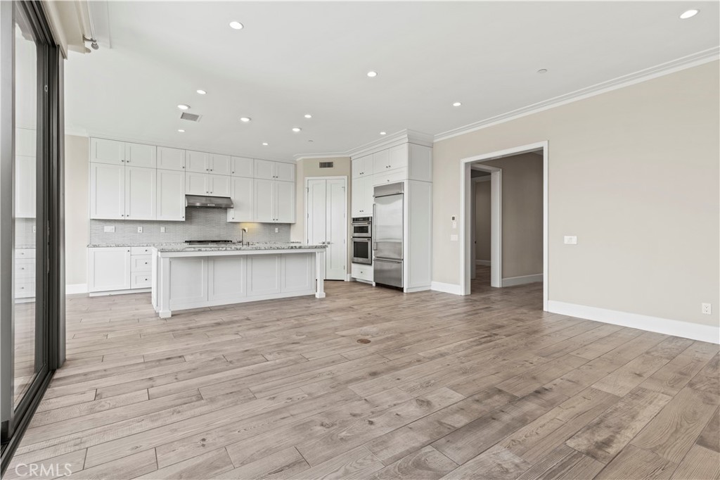 110 Statura Property Photo 6