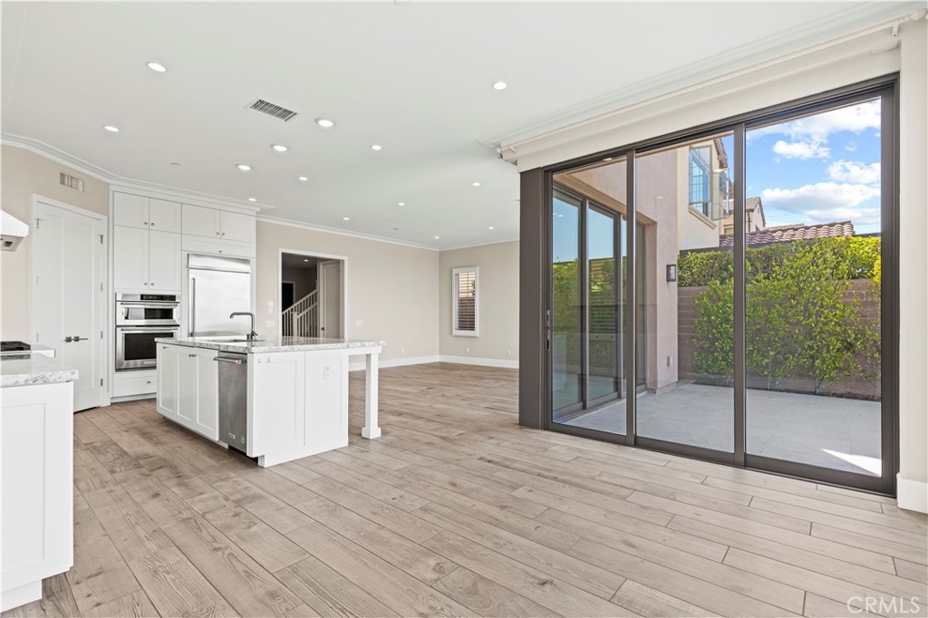 110 Statura Property Photo 12