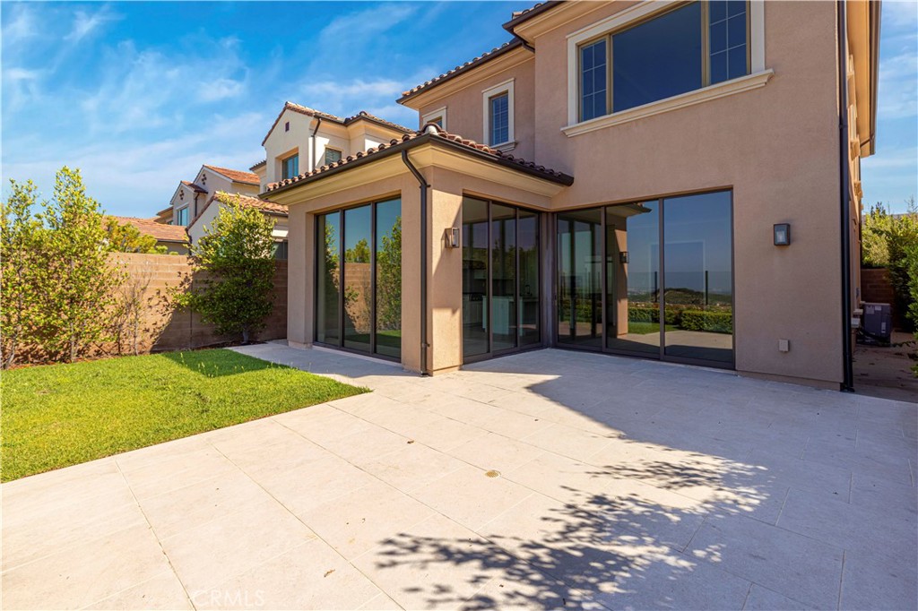 110 Statura Property Photo 16