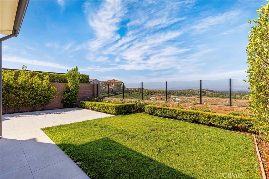 110 Statura Property Photo 17