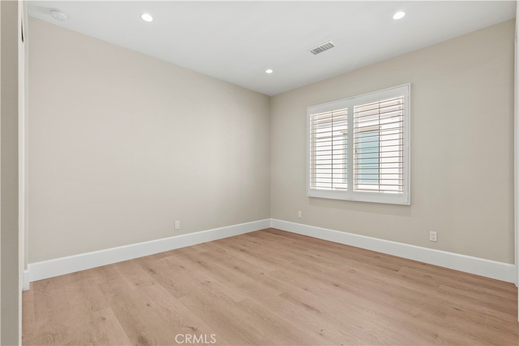 110 Statura Property Photo 36