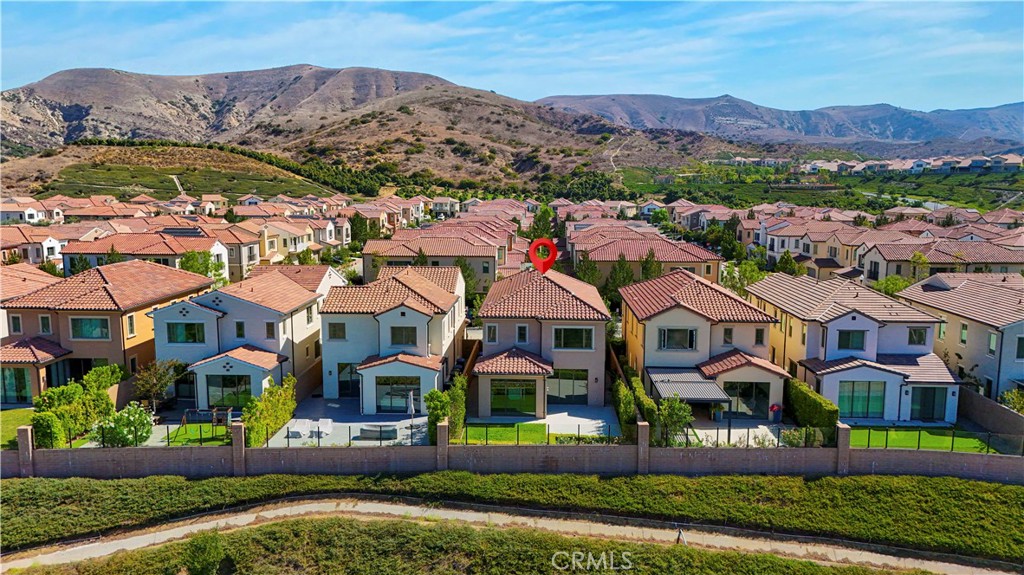 110 Statura Property Photo 42