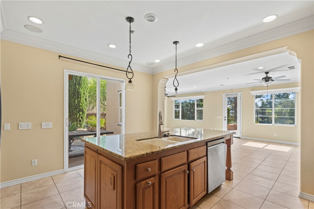16689 Tourmaline Property Photo 8