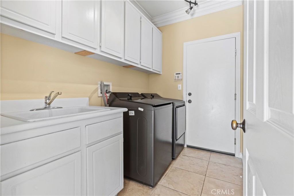 16689 Tourmaline Property Photo 9