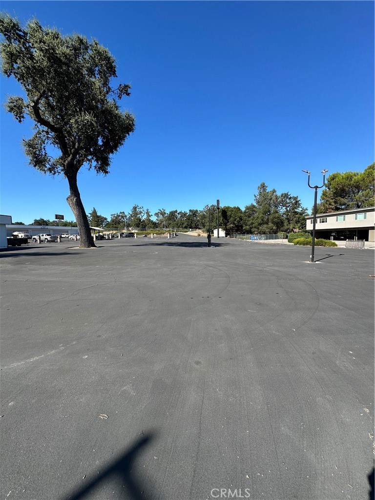 7370 El Camino Real Property Photo 1